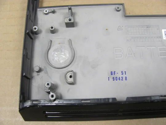767-1 Кришка панель палмрест 0036Y0 AM2F1000701  для Dell Alienware Area 51m  оригінал Характеристики