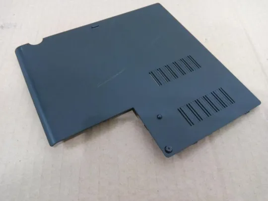 №229-35 сервісна кришка AP0T7000600 для Toshiba Satellite U940 U940-11R оригінал Де купити