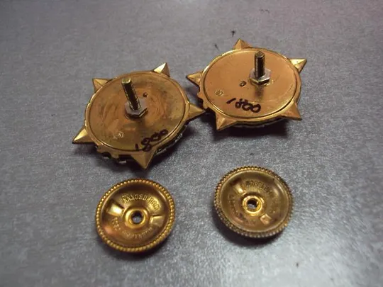 знак ЦК ВЛКСМ воинская доблесть лот 2 шт №10211 Характеристики