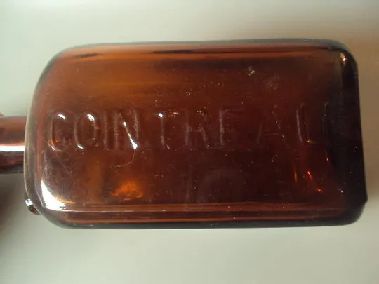 бутылка cointreau lioueur (№ 895) З аукціону