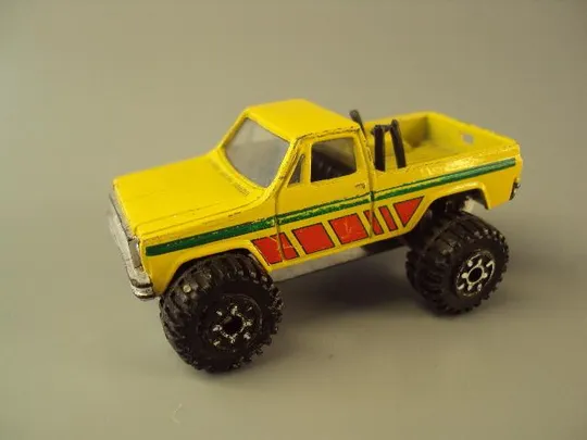 машинка pick up 4x4 желтый размер 7 х 3,5 см №10859 Ціна