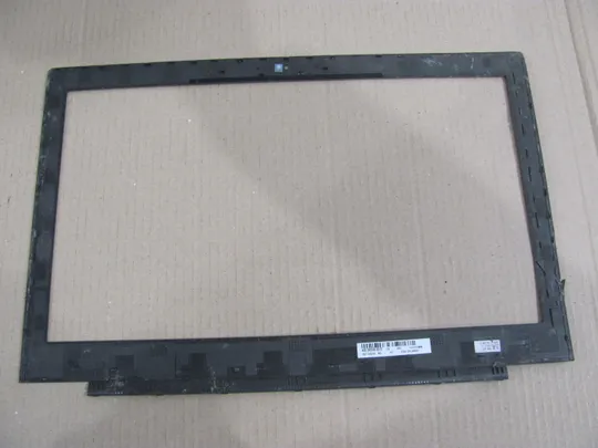 Купити номер0003-19 рамка матриці matrix frame Окантовка дисплея Рамка екрана Корпус рамка матриці  460.06D0B.0012 00UR851  для  Lenovo Thinkpad T560  оригінал