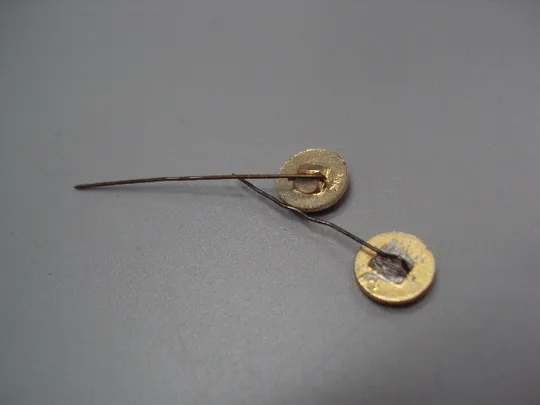 Знак Ленин портрет профиль голова ссср круглый фрачник игла лот 2 шт №17664 Де купити