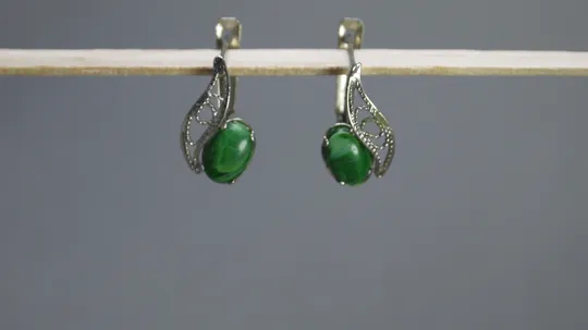 Сережки стара радянська біжутерія скань мельхіор зі штучним малахітом Вживане Недорого