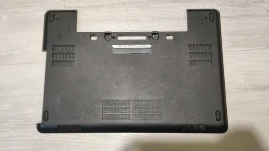 сервісна кришка Dell E5440 Ціна
