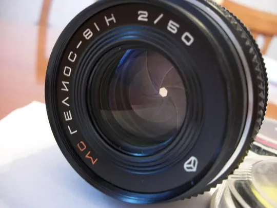 Объектив [Новый] Гелиос-81Н , МС,  крышка передняя и Два светофильтра Продаж