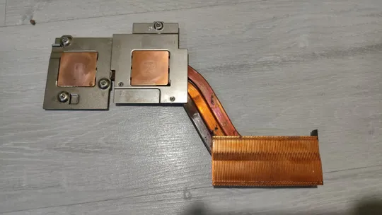 материнська плата Fujitsu N720 2gb nvidia K1000M Робоча З аукціону