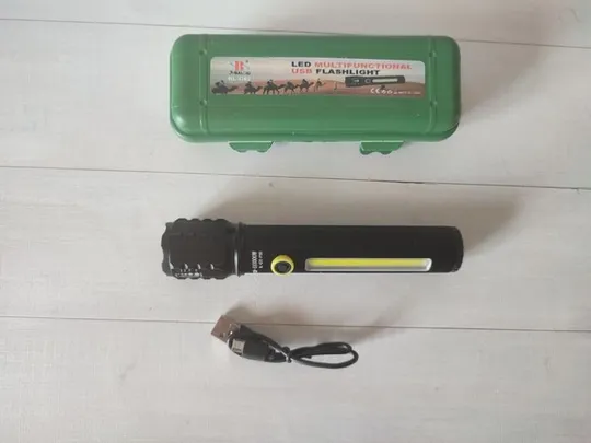 Ліхтарик ручної bl c72 p50 cob Ціна