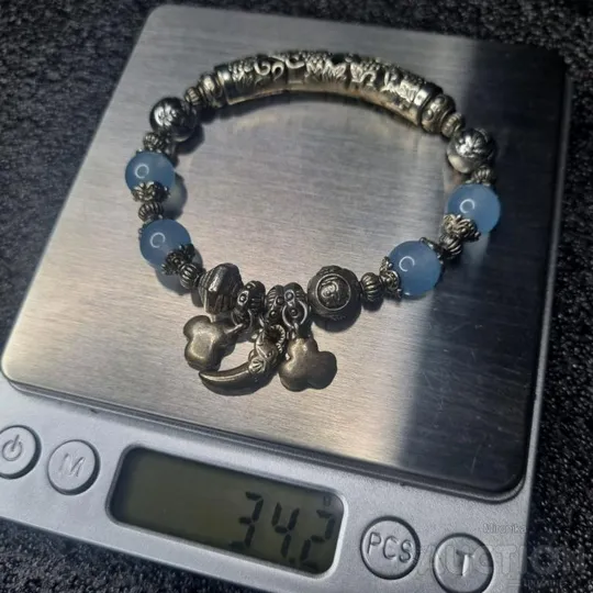 Браслет з блакитним камінням Де купити