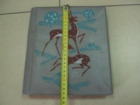 Купити Альбом для фотографий б/у рисунок олени подпись Герою ссср ГСС 34 стр. размер 23,4х20,7 см №11712
