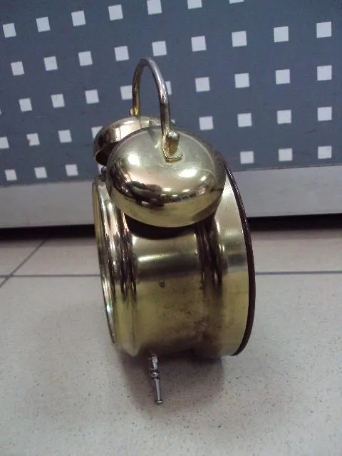 Часы будильник с колокольчиками Insa Луч Беларусь высота 16 см, диаметр 9,5 см Рабочие №11135 Інтернет-аукціон