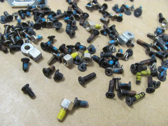 номер0088-5 комплектуюче гвинти для Dell Latitude 14 Rugged 7404 7414 оригінал Продаж