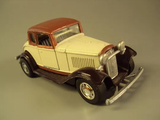 машинка 32 ford coupe yatming высота 4,5 см, длина 11 см №10790 Де купити