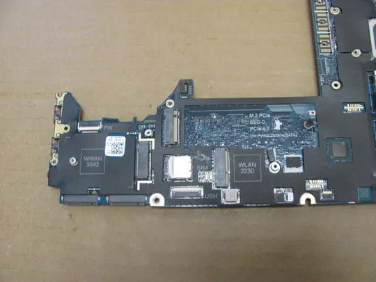 номер0976-3 материнська плата Mainboard Материнка Основна плата Системна плата Плата системи Laptop motherboard мамка ноутбучна плата GDB55 LA-K621P SRKT4 i7-11850H  для Dell Precision  7560  оригінал З аукціону