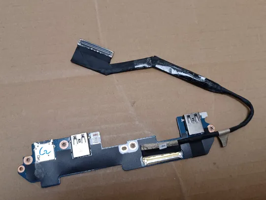 номер1057-38 плата USB SIM GDS70 LS-K476P  зі шлейфом DC02C00SD00 0136Y5 для DELL ALIENWARE X17 R1 R2  оригінал Ціна