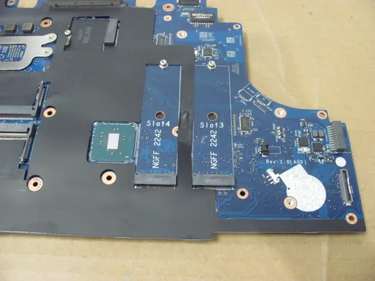 номер0908-9 материнська плата CAP10 LA-E321P SR32N  i7-7820HQ для DELL Precision 17 7710 7720  оригінал в Україні