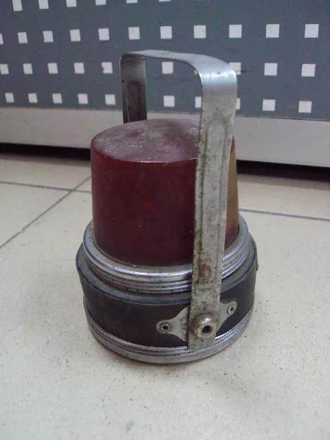 Фонарь универсальный УТФ ссср высота 10,5 см, с ручкой 14 см №11456 Продаж