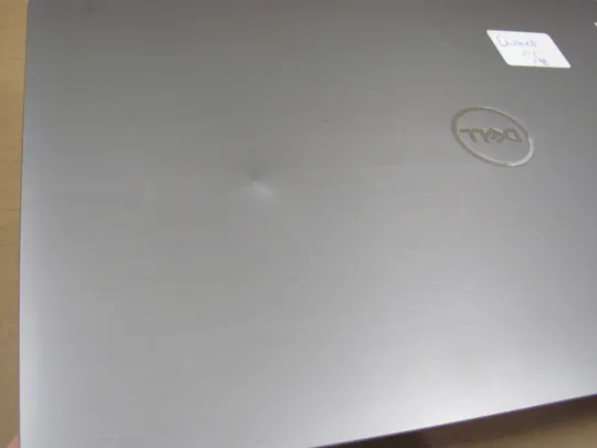 752-33 кришка матриці  AM2CD000101 08K0HJ для DELL Latitude 7400 2-in-1 оригінал З аукціону