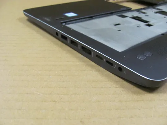 806-1  панель палмрест 850147-001 AM1C300600 для HP Zbook 15 G4 G3 оригінал Де купити