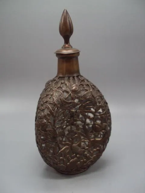 Штоф графин Китай 80-е года стекло, металл узор рыбы цветы рыбки высота с крышкой 28 см №13953 Продаж