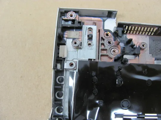 605-8  Кришка панель палмрест  6070B1210201  L21975-001  для HP EliteBook 840 G5  оригінал Недорого