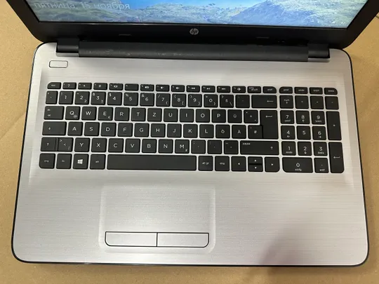 Купити 1540 HP Laptop 15 15.6&quot;  i7-7500u HD 2.7Ghz / 16Gb / 240ssd / AMD Radeon R7 M340 2GB / WebCam + блок живлення