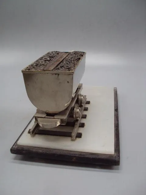 Сигаретница хьюмидор вагонетка с углем подарок шахтеру размер 10,2 х 20,5 х 13 см №13797 Інтернет-аукціон