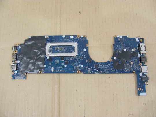 Купити 696-7 материнська плата DAZ20 LA-F311P SR3L9  i5-8350U  для Dell Latitude E7290 7390 7280 7380 оригінал