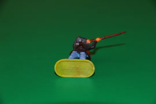 ПІХОТИНЕЦЬ ПІВНОЧІ США №9178 4  пехотинец ELASTOLIN 40мм ФРГ З аукціону