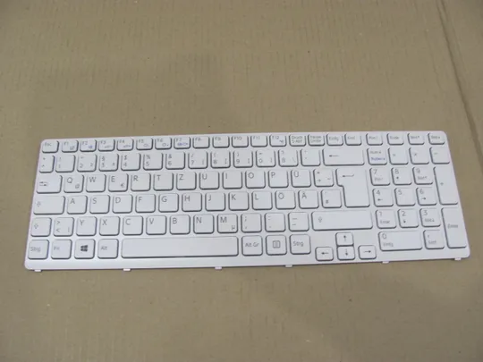 413-6 клавіатура робоча 90.4XW07.I0G для  SONY VAIO  SVE17 SVE171   оригінал Ціна