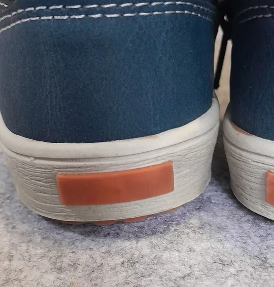 Дитячі кросівки Bobbi Shoes розмір 22, Без резерву Недорого