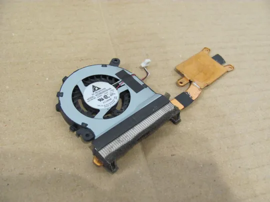 550-19 система охолодження BA62-00673A для SAMSUNG NP530 NP530U3C 530U оригінал Де купити