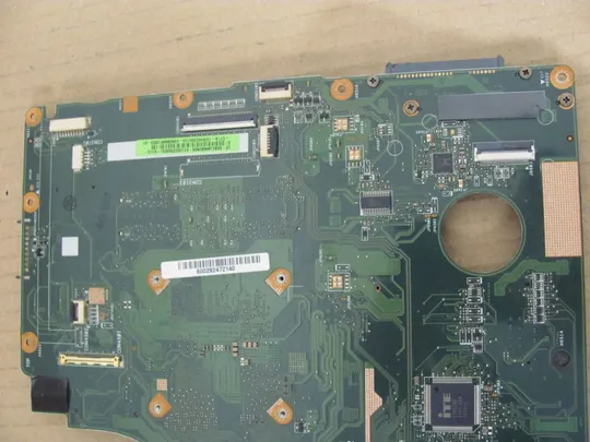 477-8 материнська плата 69N0BNM12B03 РОБОЧА для MEDION E7223 оригінал Характеристики