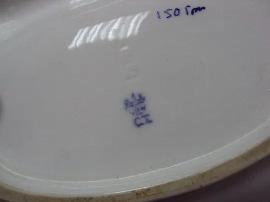 Тарелка блюдо поднос с ручкой Карл Тильш фарфор узор цветочки Porzellanfabrik C.Tielsch Силезия №107 Недорого