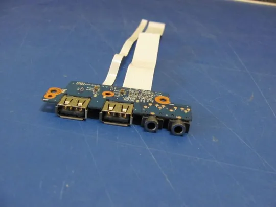 №54-13 Плата USB, AUDIO 6-71-W55S8-D02 для TERRA (CLEVO) MOBILE 1529H 1220327 оригінал Ціна