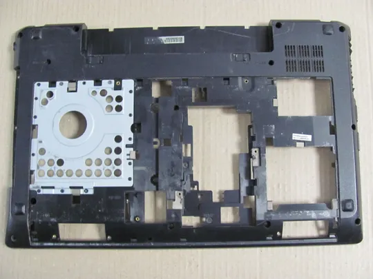 58-2 Кришка дно піддон корпуса  AP0N2000100 для  Lenovo G580, G585  оригінал На торгах