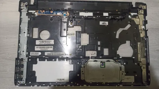 верх і корито Sony SVE151, SVE15, SVE151J11M, SVE1512M1EW Продаж
