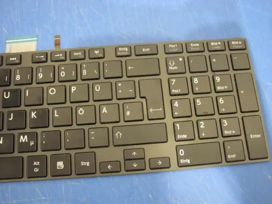 номер0193-21 клавіатура,Клавіатура для ноутбука  Keyboard,Клавіатура робоча V130426CK1 для TOSHIBA QOSMIO X870-119 x870 X875 оригінал Продаж