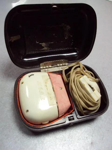 Электробритва Нева в футляре Ленинград Зик ссср бритва электическая №11514 Ціна