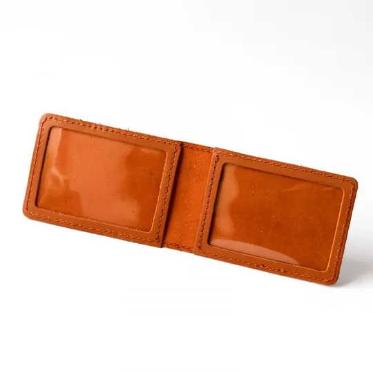 Купити Обкладинка для автодокументів з логотипом &quot;Skoda&quot; коричнева з позолотою.