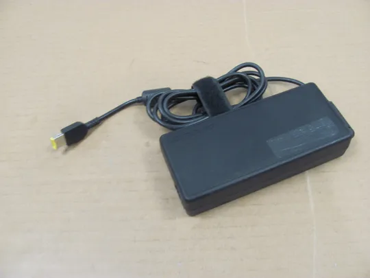 Блок живлення Lenovo adl135nlc3a 45n0365 45n0554  135W 6.75A  Штекер  Square 5 Pin Можливий ОПТ від 10шт ціна договірна! Ціна