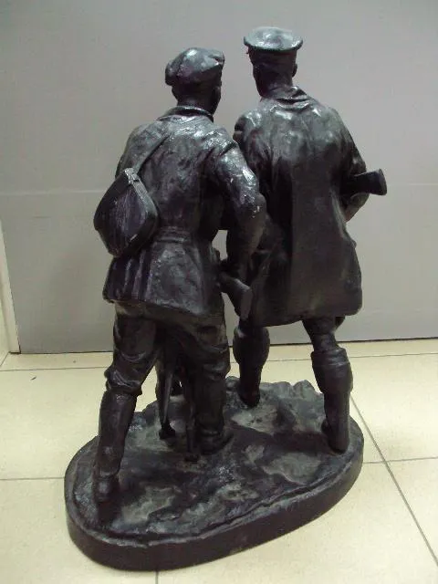 Купити Фигура металл скульптура охотники с собакой охота высота 54,5 см вес 19,24 кг №13159