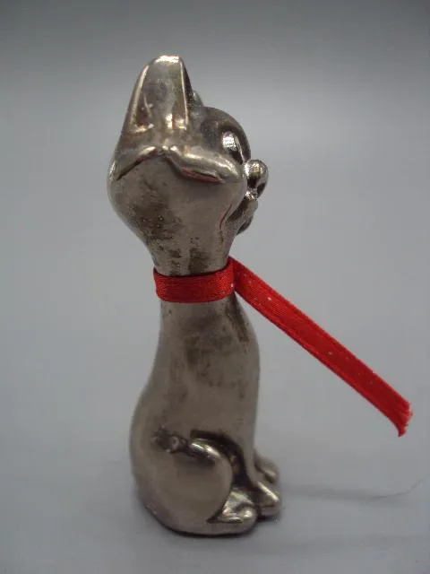 Фигура миниатюра статуэтка кот с бантиком металл Европа кошка с бантом высота 7,3 см №15044 Інтернет-аукціон