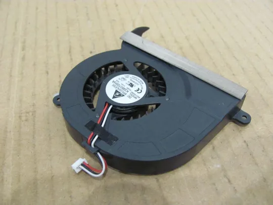 495-18 Вентилятор (кулер, FAN) BA31-00098C для SAMSUNG RV510 RV513 RV515 оригінал Де купити
