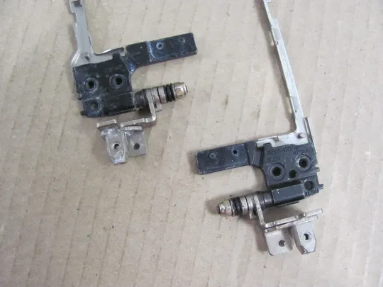 784-7 кріплення з петлями AM0Z6000700 для  LENOVO Thinkpad P50  оригінал Де купити