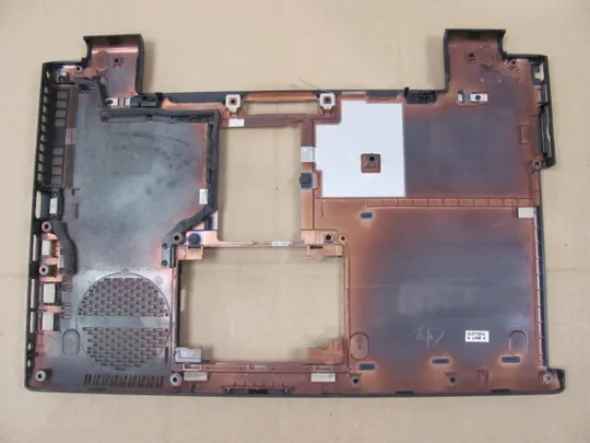 Купити 587-23 Кришка дно піддон корпуса для TOSHIBA TECRA R840 R845   оригінал