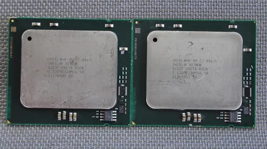 пара 10х ядер/20x потоков Intel Xeon E7-8867L SLC3P 2.13-2.53GHz 30MB 10C/20Th LGA1567 server CPU Ціна