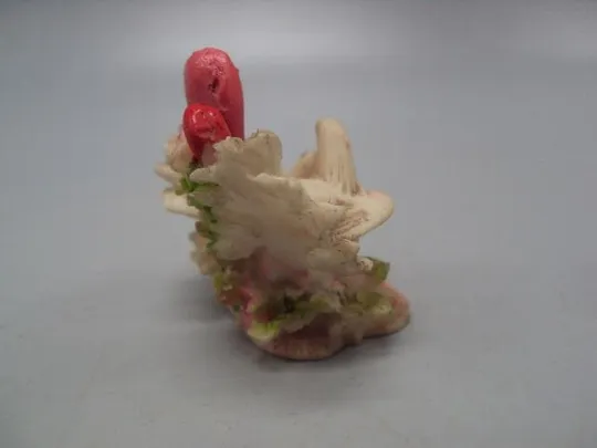 Фигурка пластик статуэтка миниатюра голуби с сердечком сувенир высота 4,8 см №14179 Інтернет-аукціон