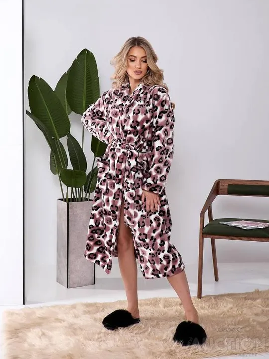 Жіночий махровий халат колір чорний-коричневий З аукціону