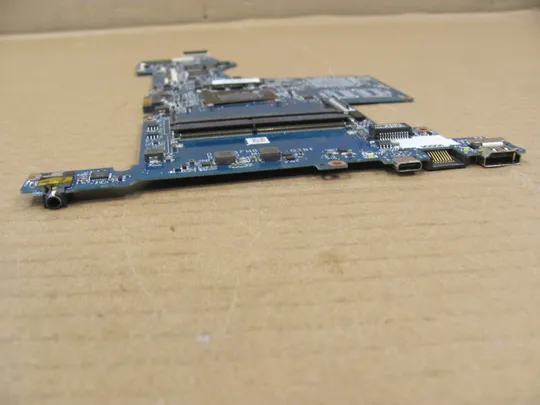 826-42 материнська плата DAG7BFMB8D0 L22762-601 AMD RYZEN 5 2500U  для HP Pavilion 15-CW 15-CS оригінал Де купити